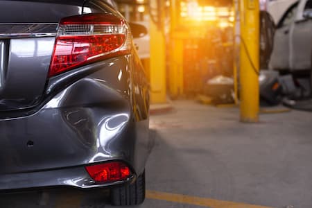 Auto body shop (placeholder image)